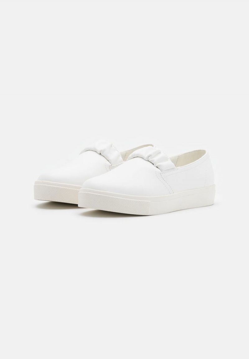 Anna Field Top 10 Slip-Ons Naisten Matalat Kengät Valkoinen | FI-1207695-CG